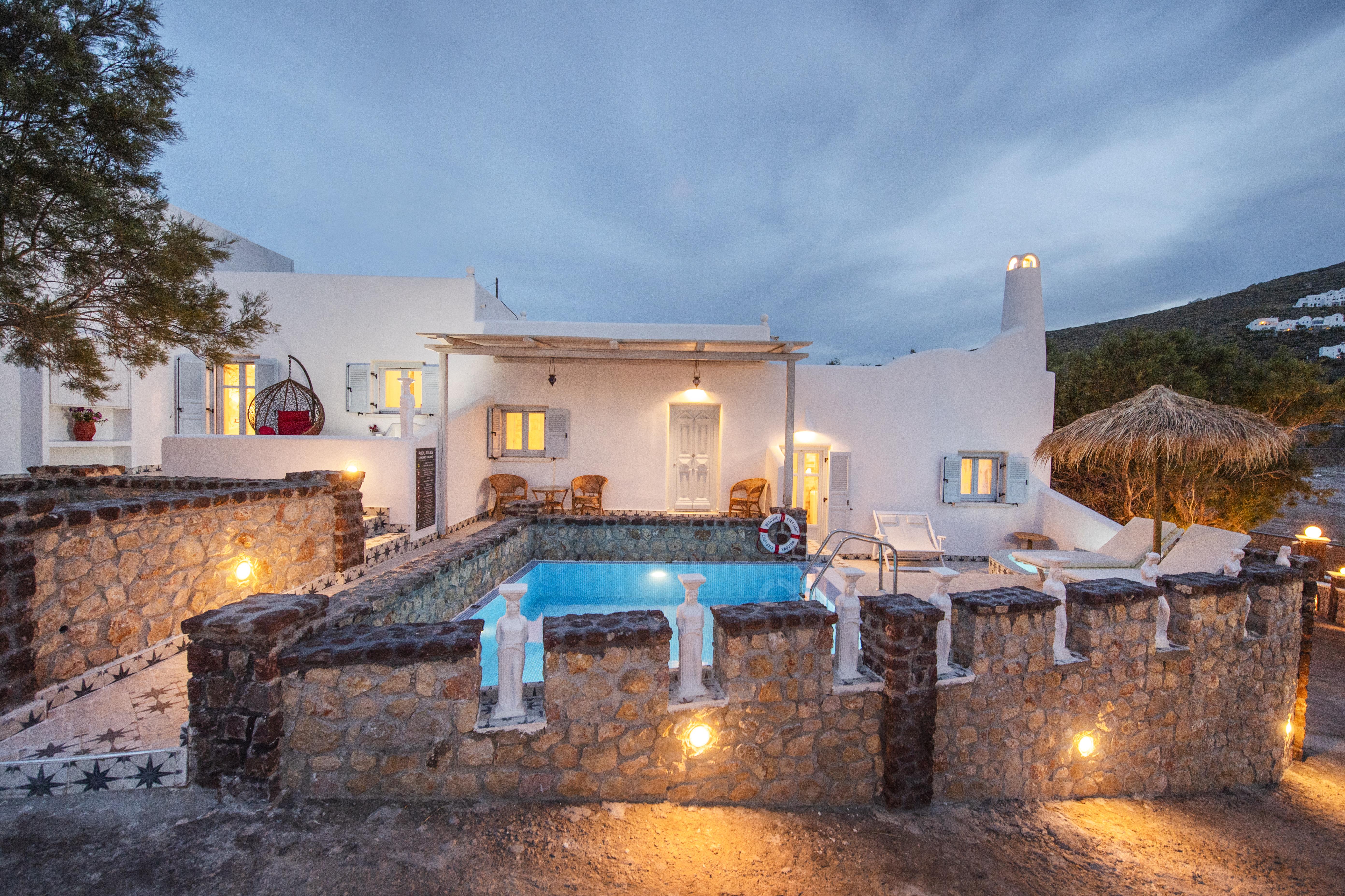 Starlight Luxury Seaside Villa & Suites Imerovigli  Bagian luar foto