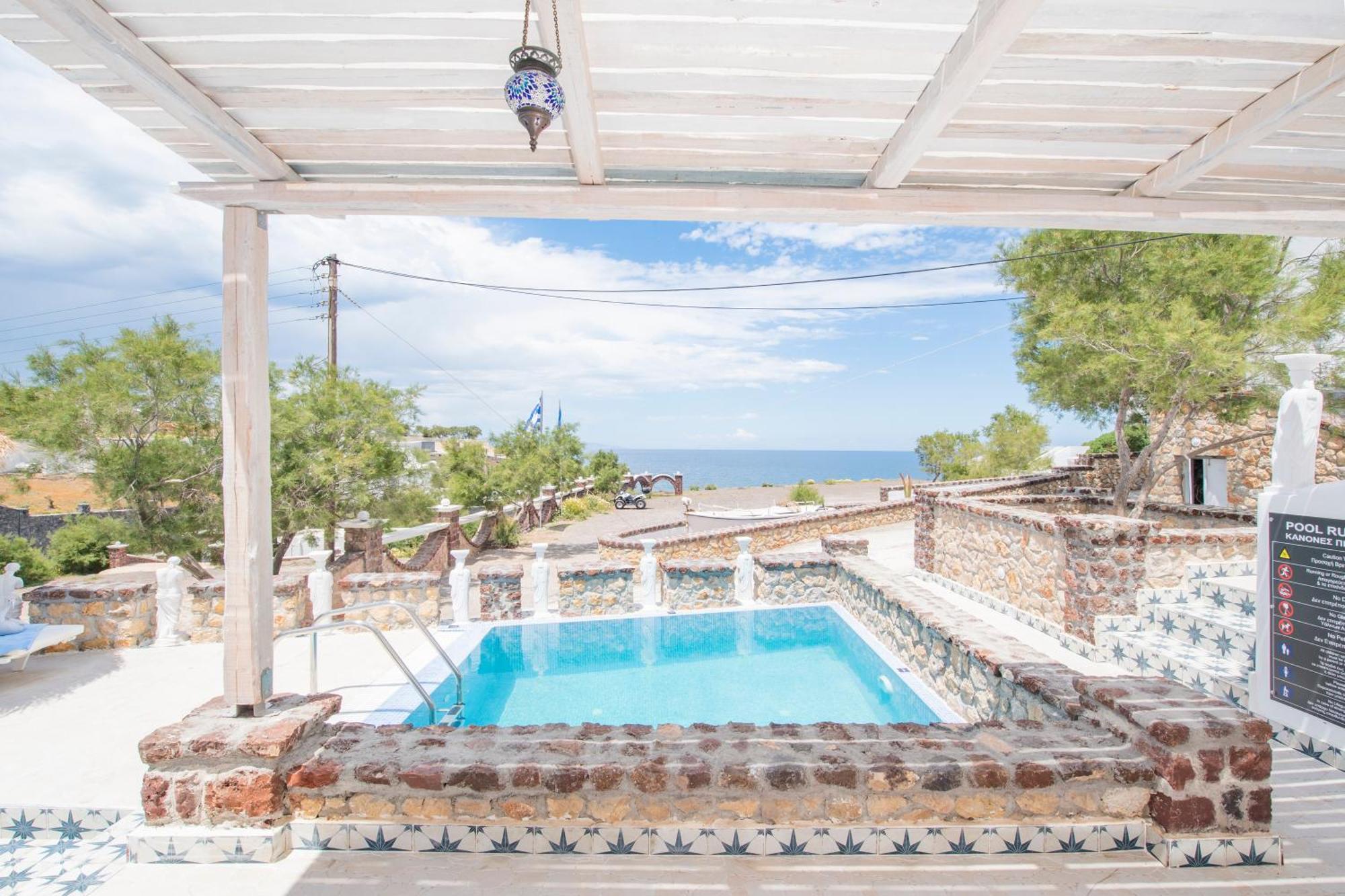 Starlight Luxury Seaside Villa & Suites Imerovigli  Bagian luar foto